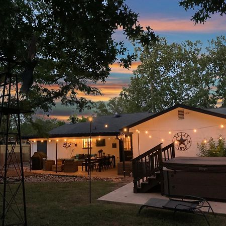 Bayer Guest Haus-Hot Tub And Fire Pit Villa Fredericksburg Buitenkant foto